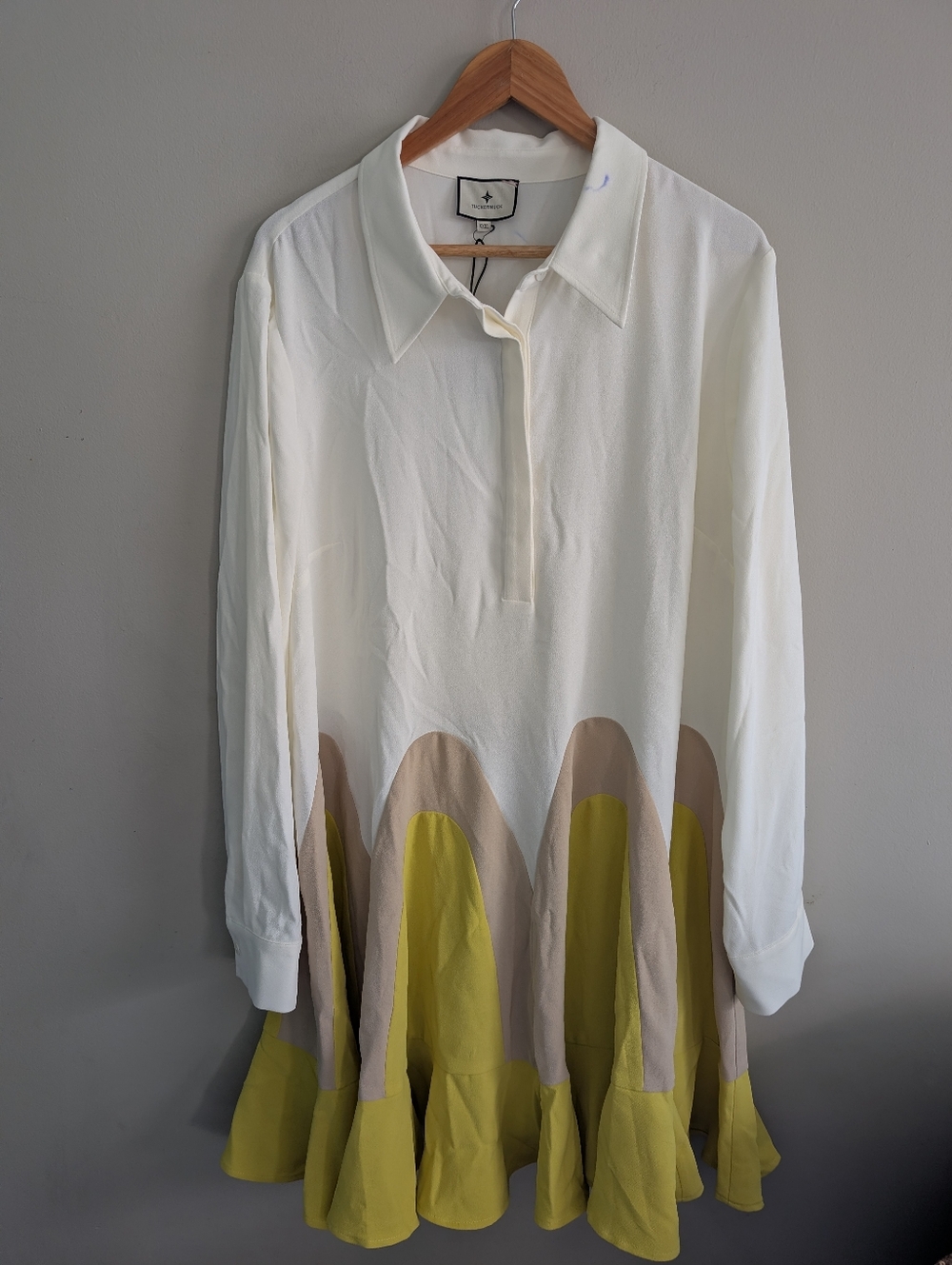 Tuckernuck Canary Flounce White Ruffle Dress Size XXXL - Picture 5 of 8